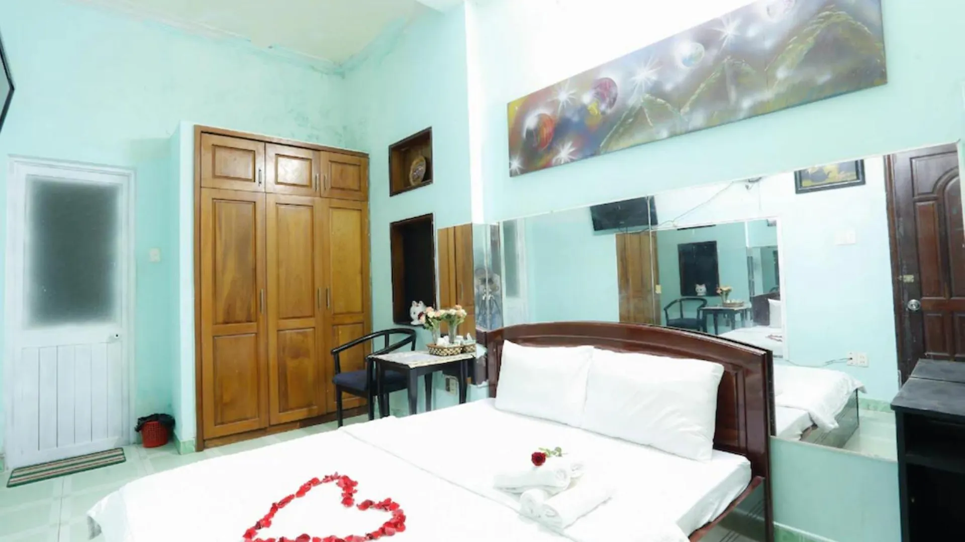 Hong Luc Hotel Hcm Ho Chi Minh City 0*,  Vietnam