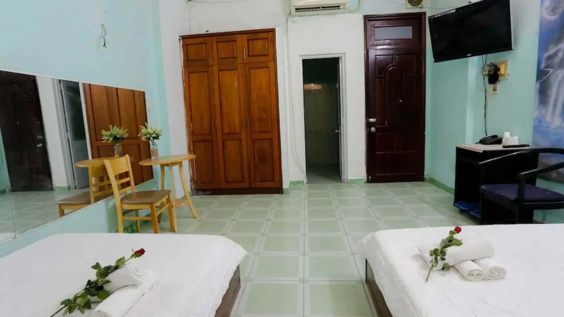 Hong Luc Hotel Hcm Ho Chi Minh City Vietnam